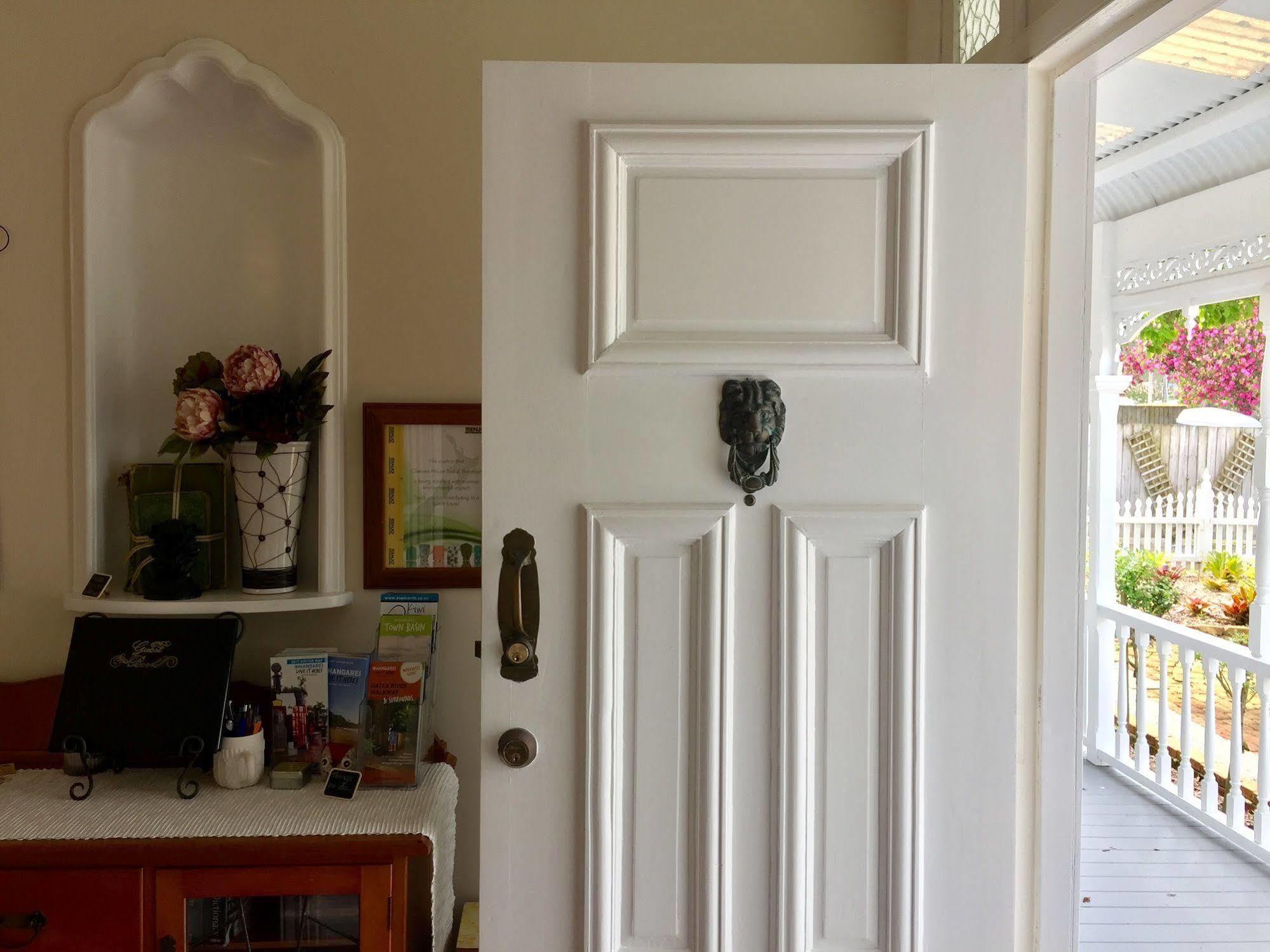 Chelsea House Bed & Breakfast Whangarei Buitenkant foto